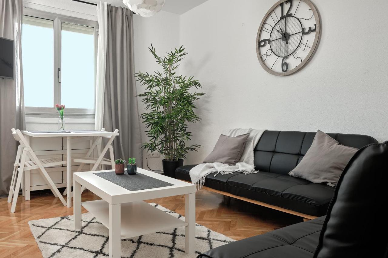 Apartamento El Coso Logrono Exterior photo